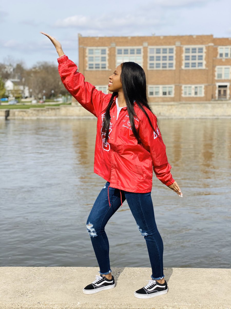 _kygates's tweet photo. Although I am new to this, I am true to this...🐘🔺

Y’all may know me as Ky Gates, but in Delta Land, I am the InspiRED Element

#51V.O.R
#DeltaEtaNoneGreater
#DST1913
#DeltaEta1950
#ItAintMyFault
#Spring20
#TheStampedeContinues https://t.co/Ux5azxYkSj