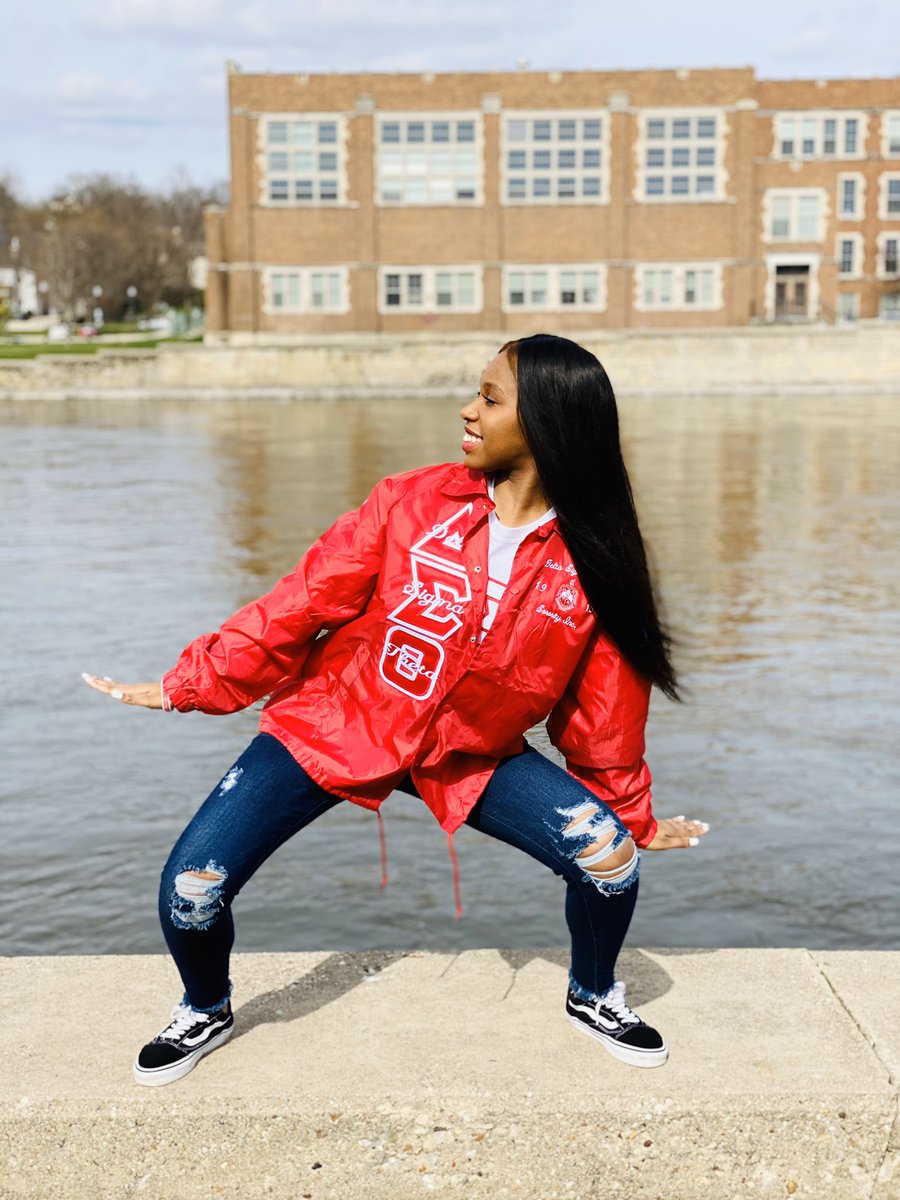 _kygates's tweet photo. Although I am new to this, I am true to this...🐘🔺

Y’all may know me as Ky Gates, but in Delta Land, I am the InspiRED Element

#51V.O.R
#DeltaEtaNoneGreater
#DST1913
#DeltaEta1950
#ItAintMyFault
#Spring20
#TheStampedeContinues https://t.co/Ux5azxYkSj