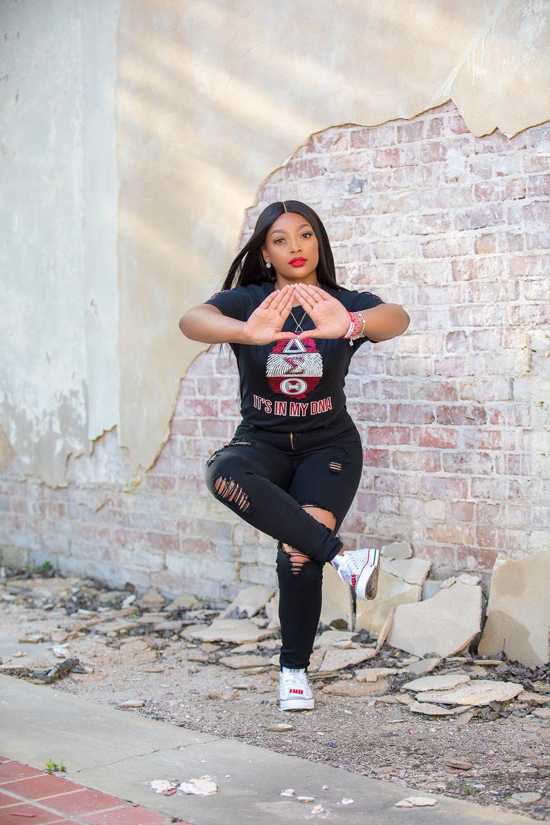 R_Drenee's tweet photo. Tell me where to draw the line ... I am Legacy REDefined 🔺🐘
 #51V.O.R
#DeltaEtaNoneGreater
#DST1913
#DeltaEta1950
#Youthought
#Spring20
#ItAintMyFault https://t.co/RlDaP8W0Dx