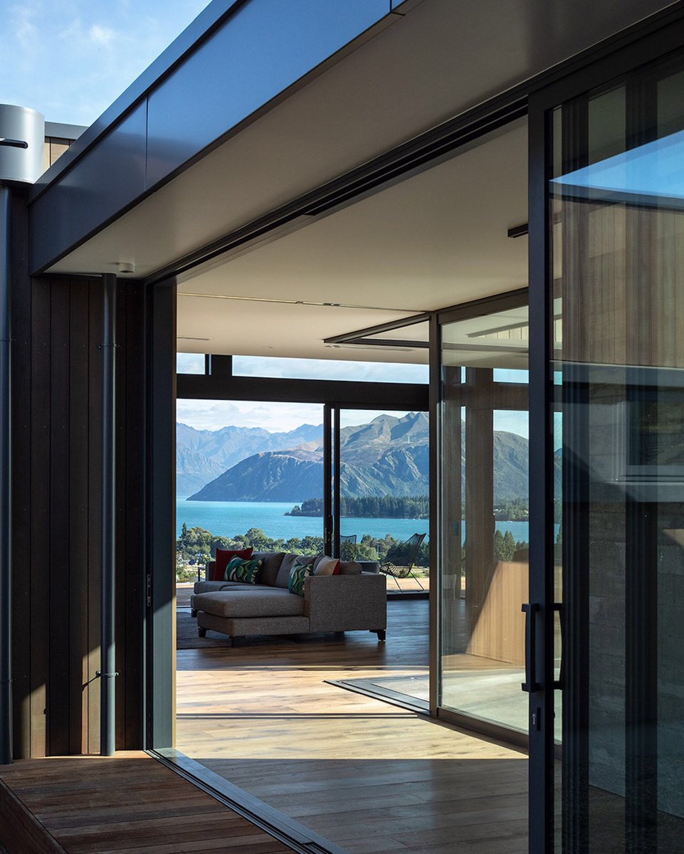 barrycondon's tweet photo. Stoked to see our Ruby Ridge House, Wanaka NZ by in the latest edition of @UrbisMagazine Huge thanks to all involved in this very special project! 
.⠀
.⠀
Photos by @DevittSimon https://t.co/ATpbfQ4qZ8