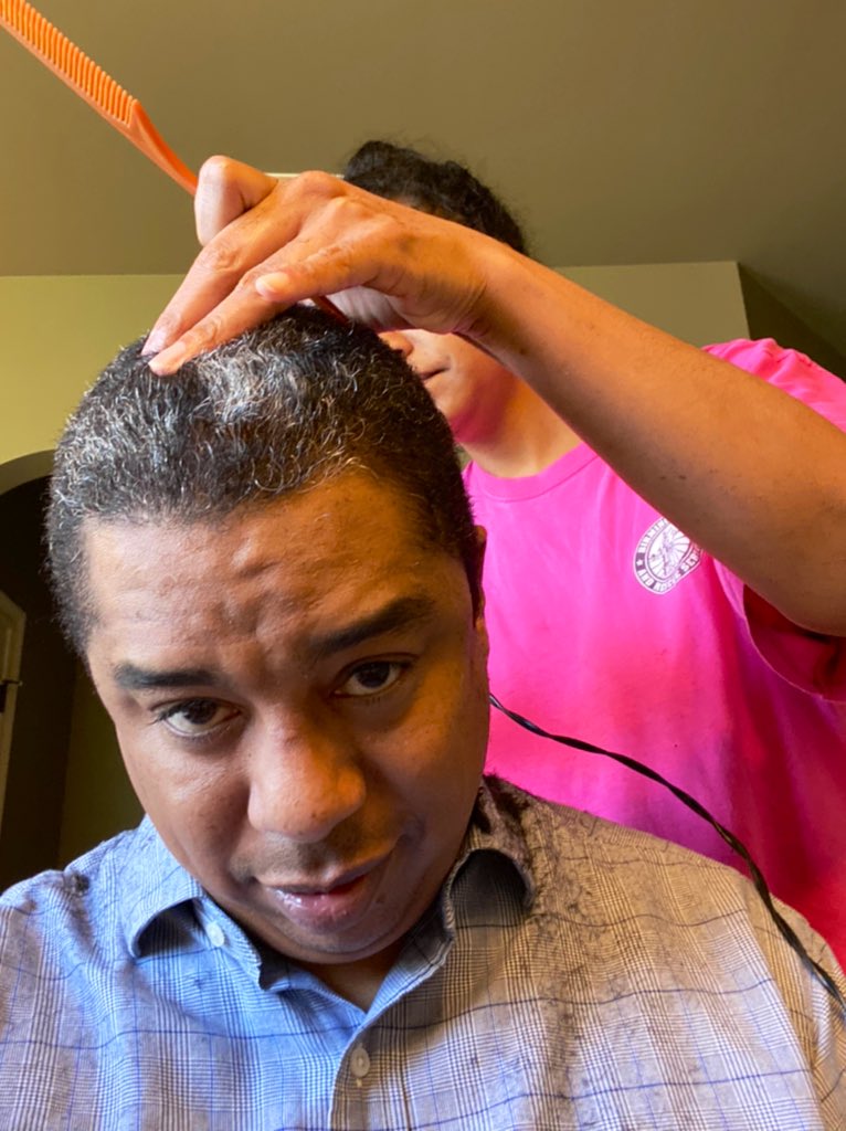 JayRoberson_10's tweet photo. THE STRUGGLE IS REAL!
Just got my Easter ๐ฃ 2020 haircut from my in-house barber & wife @toptencheer!This took much prayer & trust! ๐๐ฝ Niva did an amazing job for her 1st haircut!#Essentials #GroomingonGoodFriday #GetitDone #BarberShopClosed #GreyLooksGood #StayHomeSaveLives https://t.co/t0SvYqh0UM