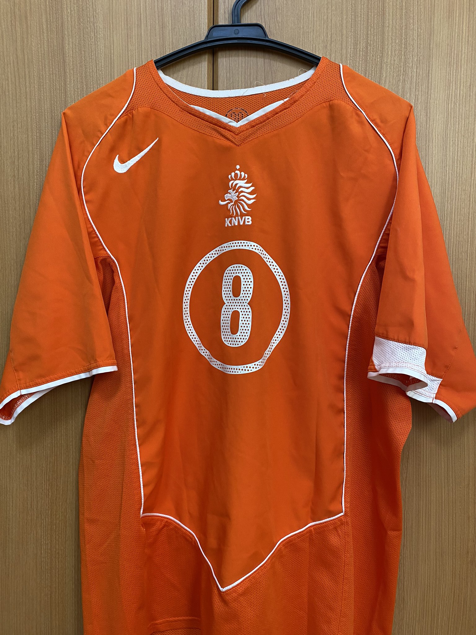 はなび ウイイレefootball22 オランダ代表のユニフォームが出てきた 背番号はライカールトの8番 T Co Gkn3ycx2pb Twitter