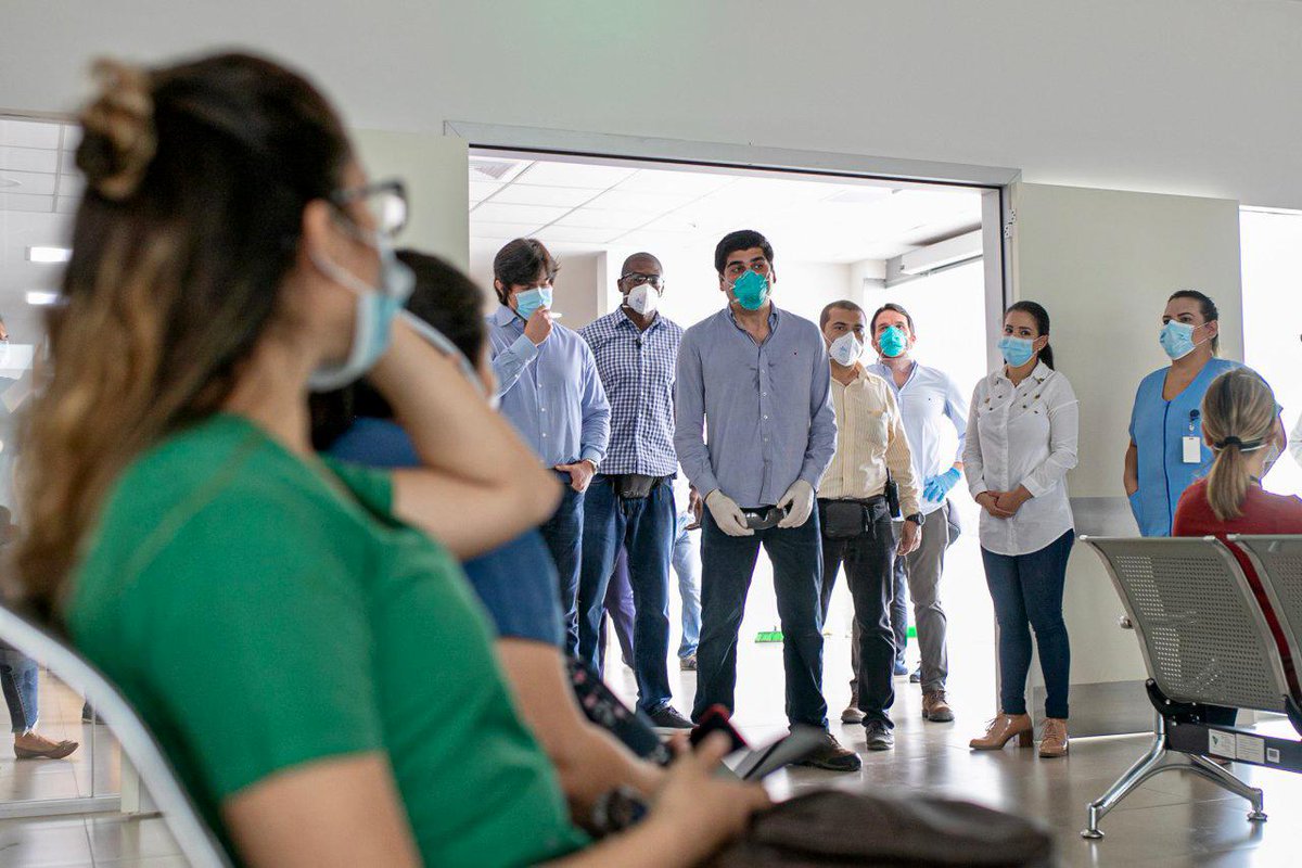 ottosonnenh's tweet photo. Gracias a todos los profesionales de la salud que trabajan en el Hospital de Especialidades de Portoviejo, @HEP_Zona4, su labor es fundamental en esta lucha. 
Se han incorporado 305 médicos más para atender la emergencia sanitaria en la provincia de Manabí. https://t.co/N0CYOFDpKQ
