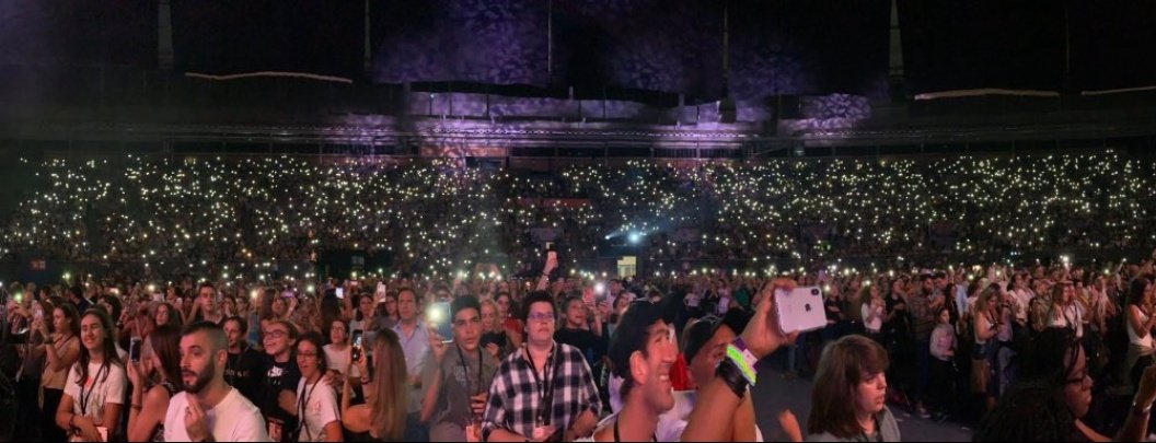 aitana logró esto con 1 año y medio de carrera, en su primera gira como solista y no lo tenemos que olvidar nunca

#PlayTourEnCasa