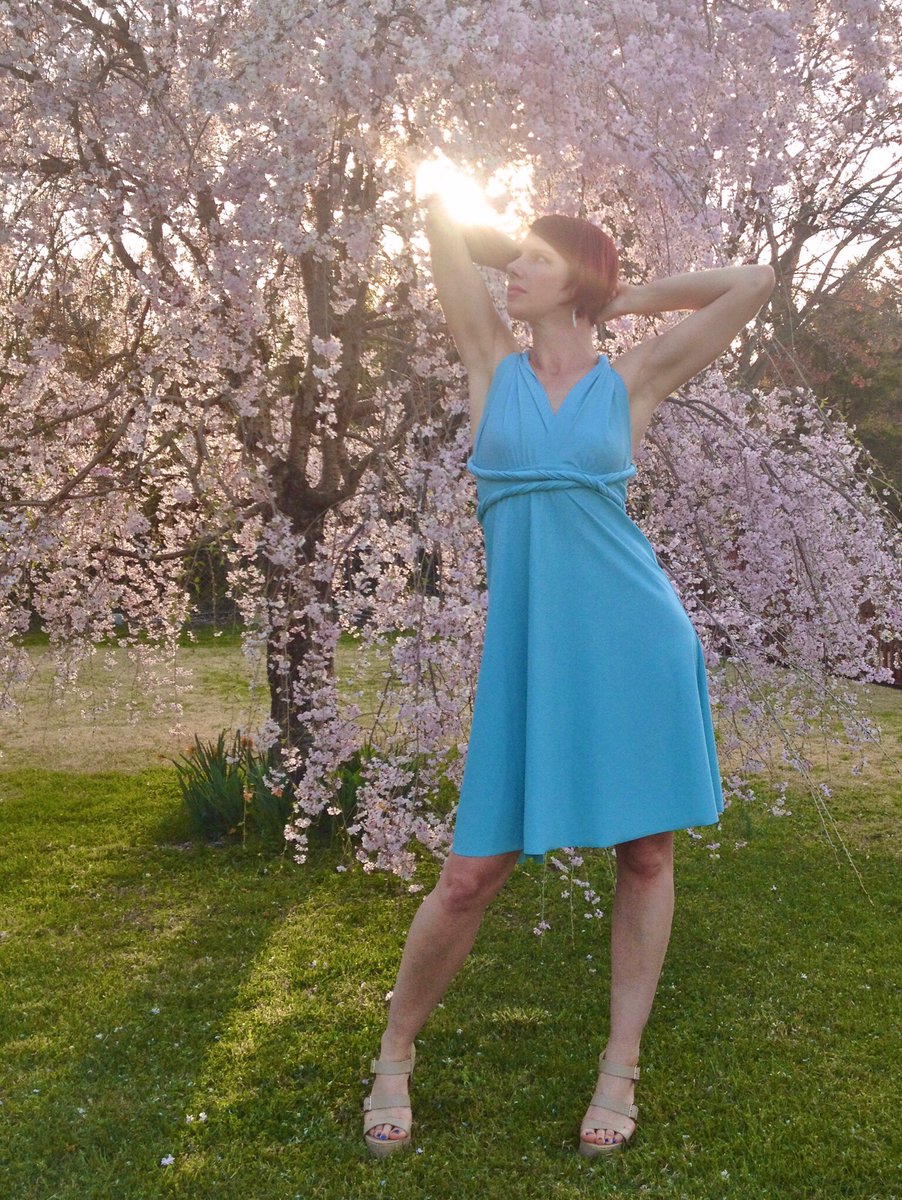 toFREEyourSTYLE's tweet photo. Feel the Spring! #fbf to 5 years ago of the sun setting behind my pink weeping cherry tree in full bloom in my backyard. 🌸

(Oh yeah, there’s also me in one of my dresses in arabian matte. 😊)

#fashionfriday #cherryblossom #springdress #easterdress #solophotoshoot #fashionista https://t.co/DgDULHx5RT
