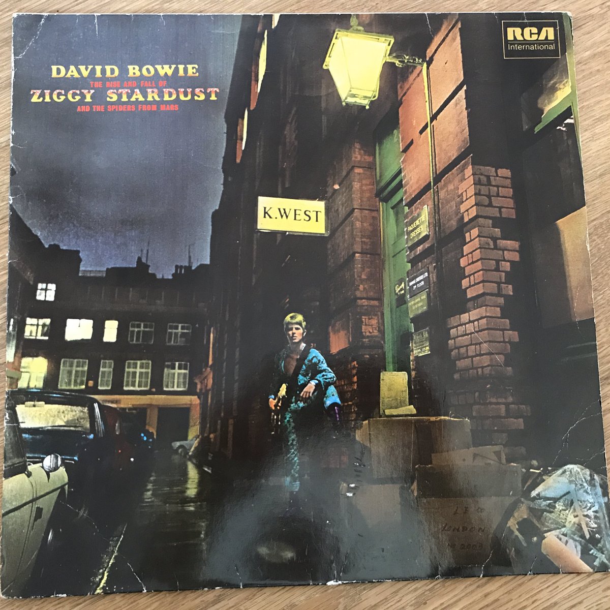 5 Scary Monsters - 7.654 Ziggy Stardust - 7.823 Station To Station - 8.172 Blackstar - 8.211 "Heroes" - 8.35(7/7)