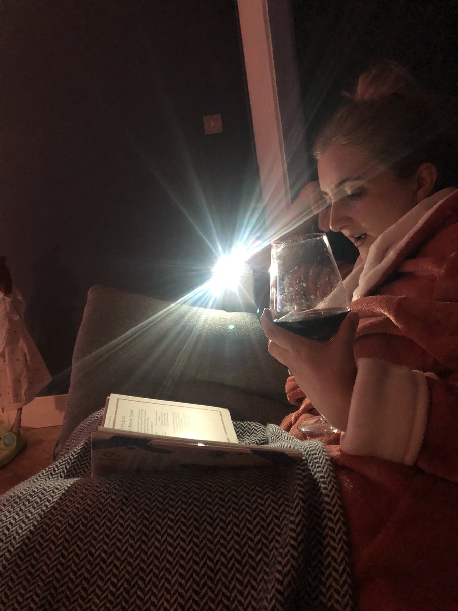 JoshWilliamsXI's tweet photo. @annabelkarmel my Mrs @_alexmoreton was just reading your book and couldn’t get over the fact that you don’t use Risotto rice in your Risotto... please could you explain why? https://t.co/pMQJx1DGpy