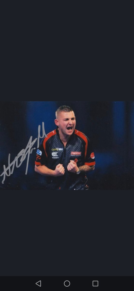 StarFun22's tweet photo. *NHS COMPETITION TIME* @Gezzyprice @NathanAspi &amp; @DartsHexa quality prizes for #NHS fund thankyou

1st prize hand singed gerwyn price photo 
2nd prize hand signed nathan aspinall photo 
3rd prize assorted flights/stems/tips

Entry £3 via PayPal 
Rickybroughton99@yahoo.co.uk https://t.co/cCgw0ad4rh