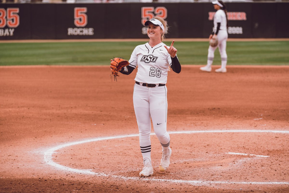 cowgirlsb's tweet photo. We'll be back before you know it 😊

Good job to everyone staying home and staying safe!

#okstate #Pitch2Pitch #UnitedAsOne https://t.co/zRLGaD66xn