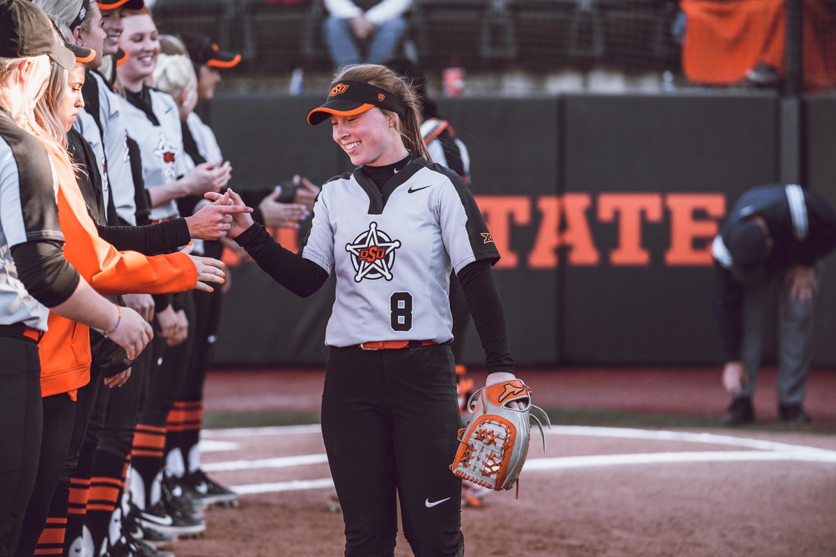 cowgirlsb's tweet photo. We'll be back before you know it 😊

Good job to everyone staying home and staying safe!

#okstate #Pitch2Pitch #UnitedAsOne https://t.co/zRLGaD66xn