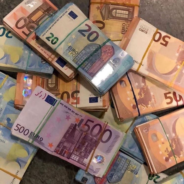 MarksJola's tweet photo. Live among Noble me
#money #moneybag #riches #billionaireboysclub #billionaire #conspiracy #moneymaking #illuminatichurch #666tattoo #lodge #billionairemindset #billiondollarbabyentertainment #billionarelifestyle #fame #wealth #richpeople #riches #billboard #billieeilish #billion https://t.co/kdary6ifKk