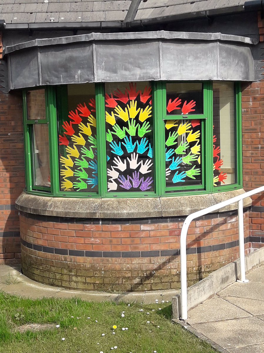 Challenging day but Team Guild never fail to impress, so much care, hard work and dedication just getting on with it and putting service users first every time.. hope the sweet treats were enjoyed and Fairoak’s  rainbow 👇brings a smile <a href="/LouiseBain6/">Louise Eland</a> <a href="/LeeMatron/">Lee Drake</a>