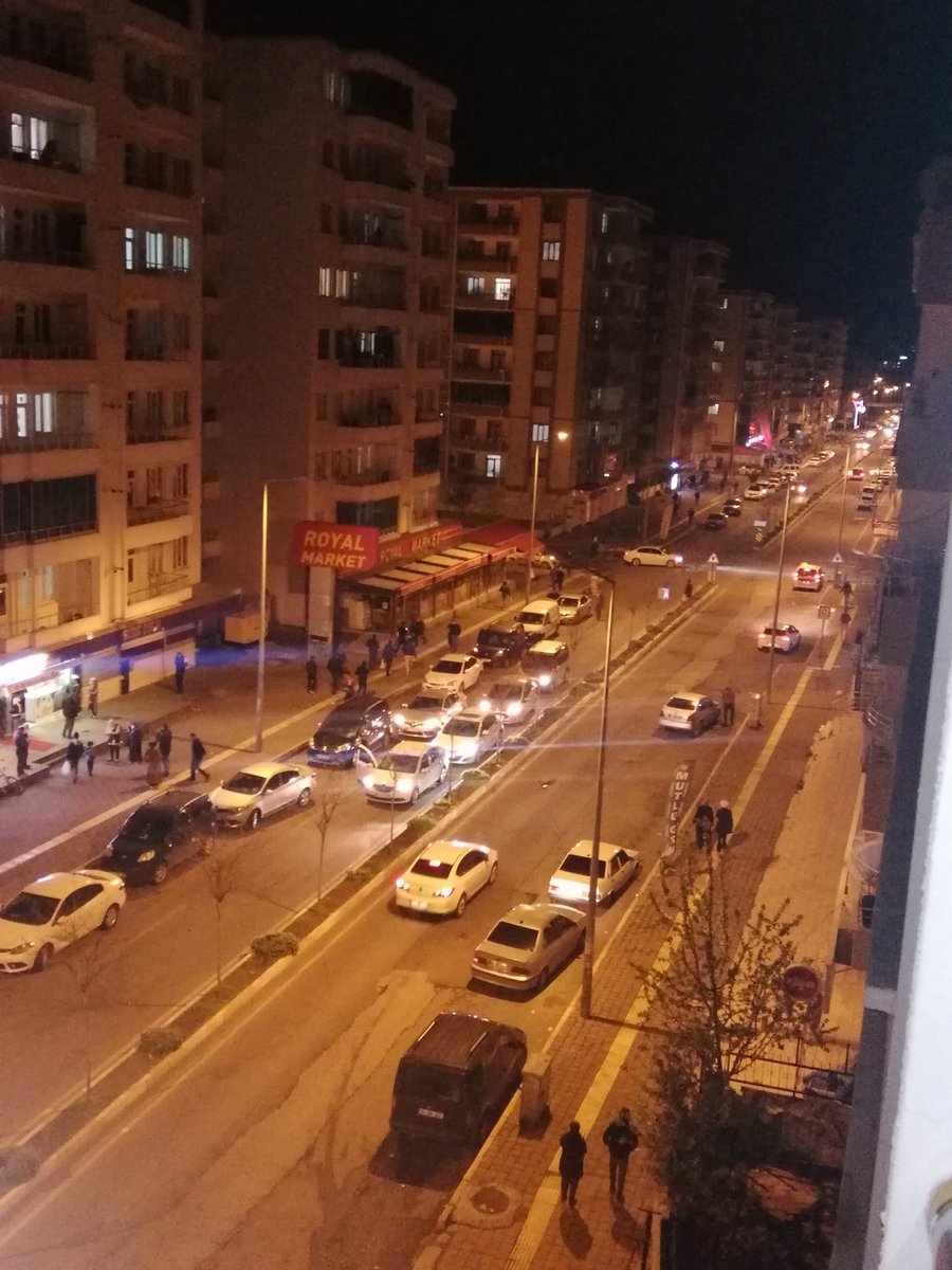 Bizim insanlarımız koranadan ölmekten korkmazlar ama açlıktan ölmekten korkarlar!!! #SOKAĞACIKMAYASAĞI #kabuledilemez