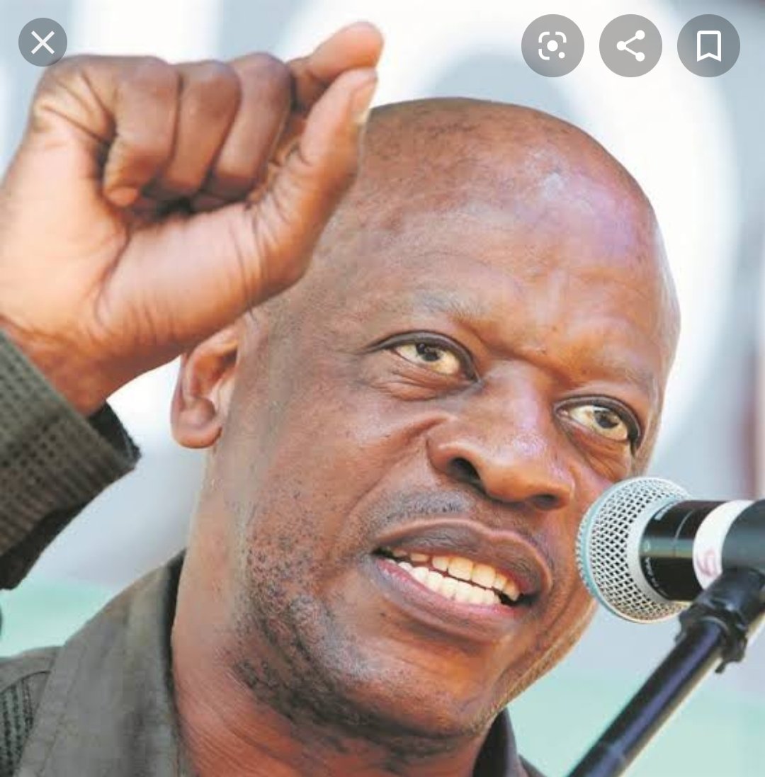 Ngwako_thwalas's tweet photo. Dj Stockie DJ STOCKORORO .....WENA STOCKS SWEET ..WENA STOCK CUBES....WENA STOCK BEEF...SHAYA BABA🔥🔥#LockdownHouseParty https://t.co/sMf4OosFnv
