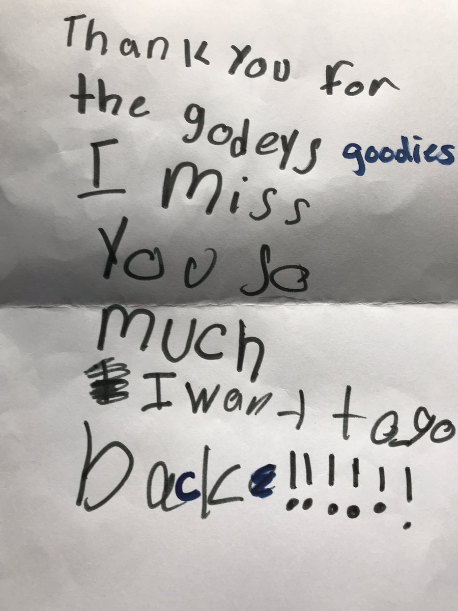 HamppSherry's tweet photo. It was really nice seeing all of my students today while delivering them a special Easter treat!🐰🐣 https://t.co/DTmvLvag45