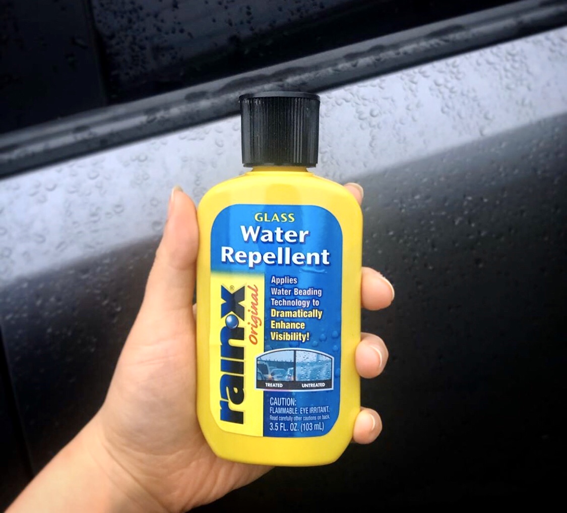 Official Rain-X on X: If you have to go out, stay safe by applying Rain-X Glass  Water Repellent to your windshield. It's water beading technology instantly  improves wet weather visibility so you