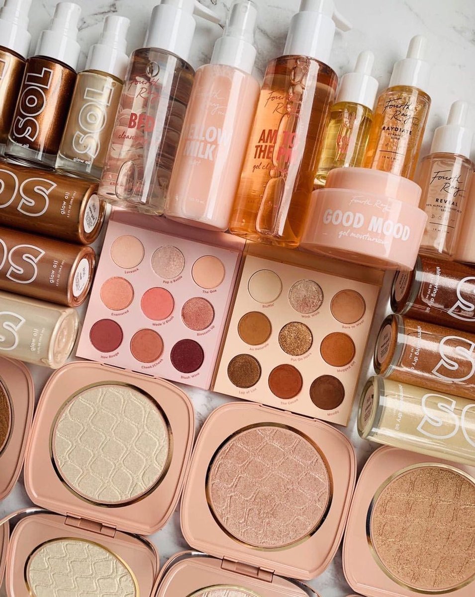 ColourPopCo's tweet image. 🛍️ ULTA X COLOURPOP #GIVEAWAY! 🛍️

Win EVERY SINGLE Colourpop, Fourth Ray, and Sol product sold at @ultabeauty! 

How to enter:
🛍️Like &amp;amp; RT
🛍️Follow @ColourPopCo, @SolBodyCo, @FourthRayBeauty 

📸:phithegoldenskin