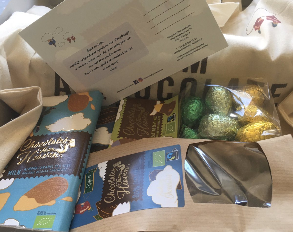 aserbruyns's tweet photo. De paashaas huppelde vandaag rond van collega tot collega, met een Voka Box vol lekkere lokale paaschocolade. Super initiatief van @VOKA_OVL https://t.co/h400nWKLOs