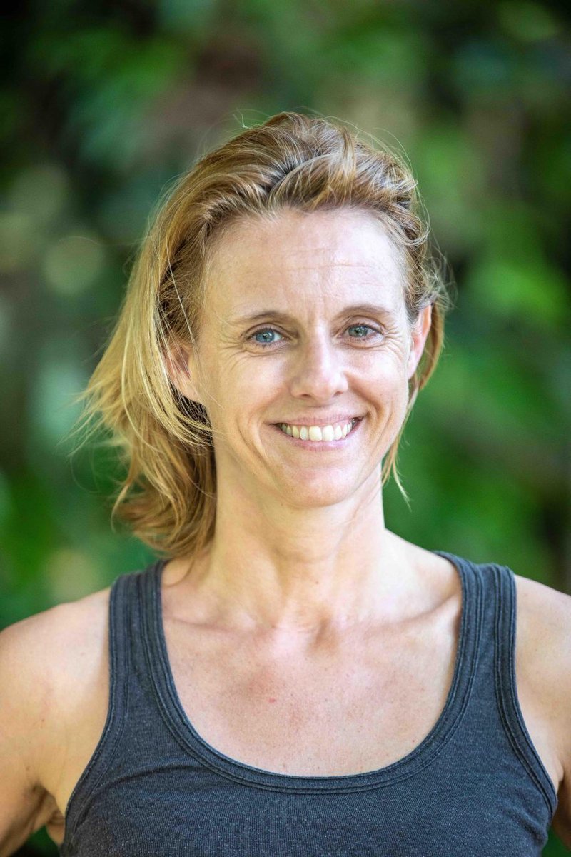 AlexianeDrc's tweet photo. Quand t'as 40 piges et tu t'en prend à un mec de 19 ans parce qu'il t'as mangé. De toute façon t'aurais pas gagné bichette. #KohLanta https://t.co/Ytac9qDdot