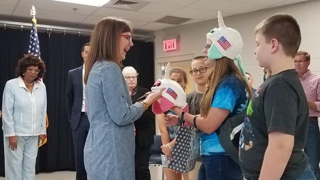 DueWestRobotics's tweet photo. #FIRSTFFC Our Narwhal of Ideas FLL team gave the South Carolina Lt. Governor one of their handcrafted Narwhal hats at the City Shaper Season Kickoff event. https://t.co/fCAffwyuwc