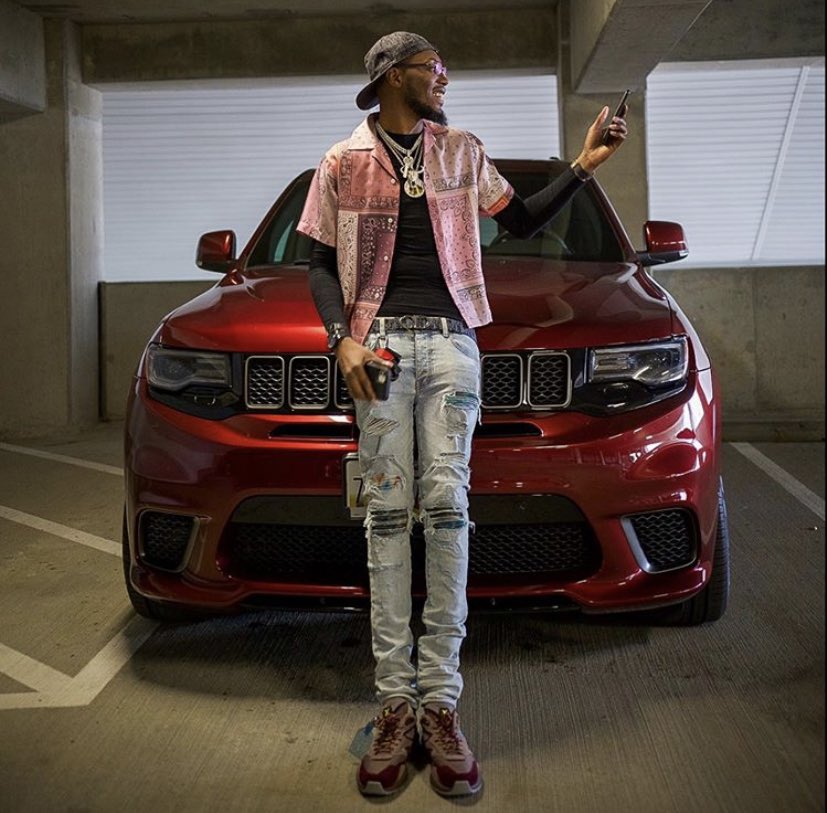 GoatShxtOnly's tweet photo. I never call myself the 🐐, I leave that up to the ppl...#LLKap #LLDawg #LLLendawg #GSO #YHN https://t.co/mwirHy4FtH