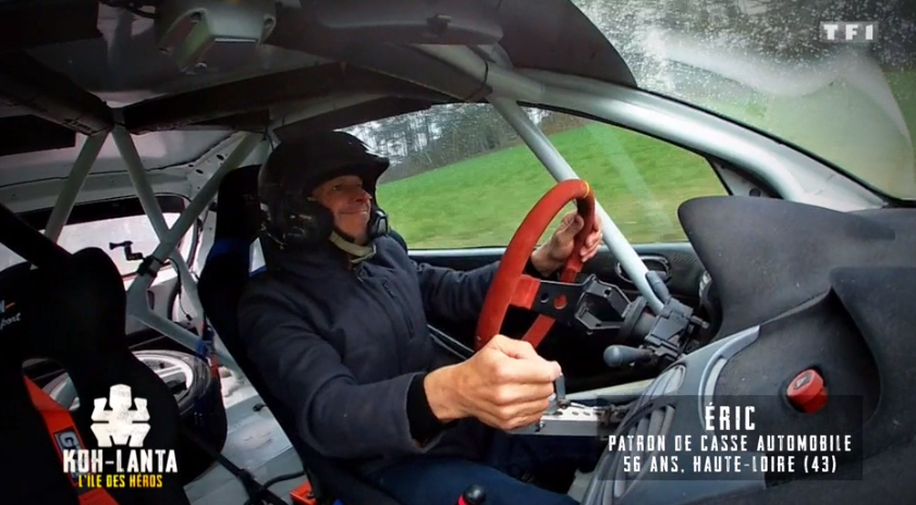 Freezze's tweet photo. Eric, même au volant il me bousille complètement #KohLanta https://t.co/49vP7agUGX
