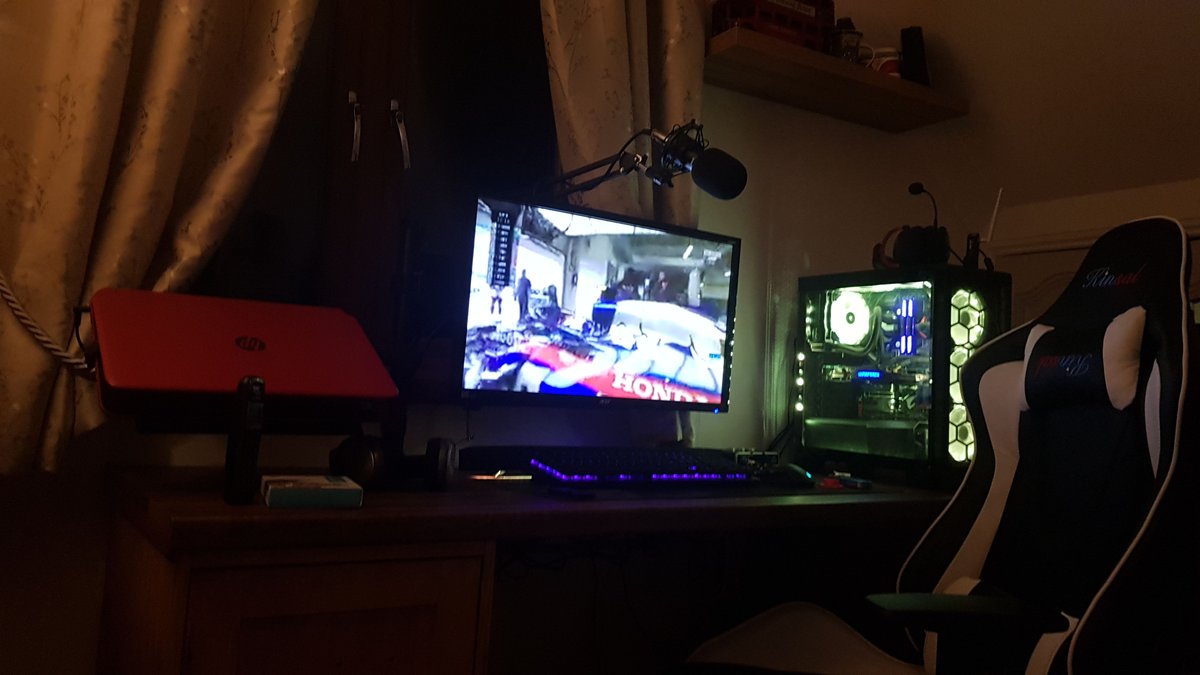 SinaInertia's tweet photo. @bitwitkyle Roast me kyleeee https://t.co/xCIl1RDYPc