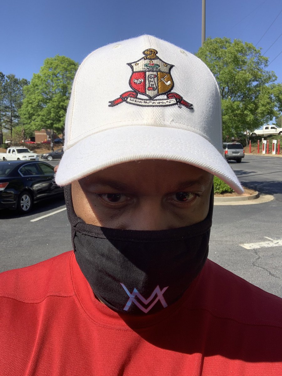 plezWorld's tweet photo. Mask in place. Socially distanced. Shopping for dinner. 🍌🐷🥬🥖
Toilet paper in stock. 🧻
#FlattenTheCurve #TheNewNormal #CoronavirusPandemic #StonecrestStrong
@plez4stonecrest @CityStonecrest @Csjoy2J @mayorjasonlary https://t.co/AW8pCONMam