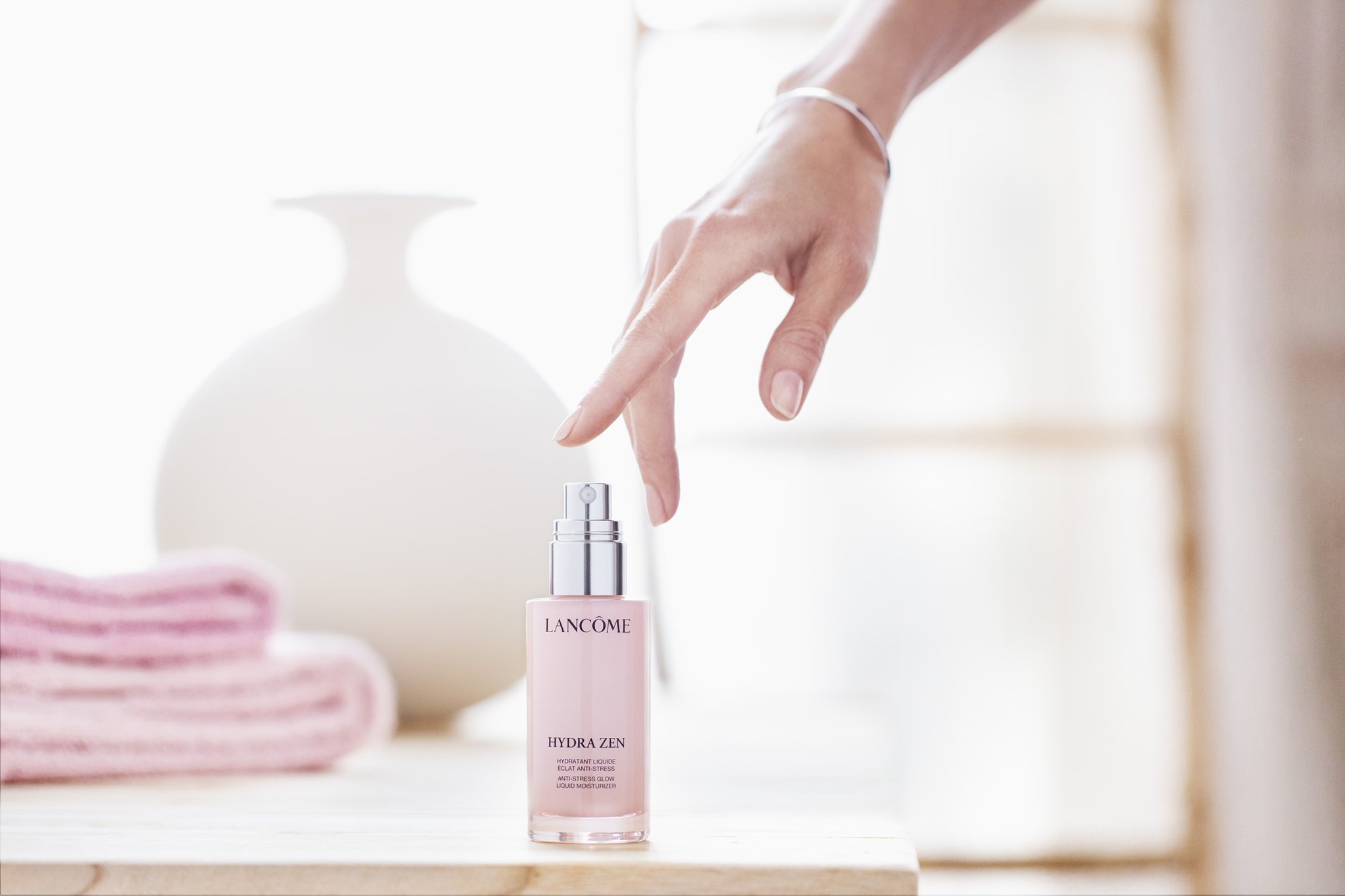 hydra glow moisturizer