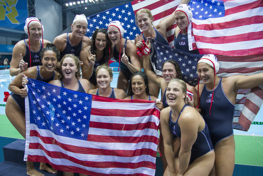 USCWaterPolo's tweet photo. Celebrity sighting!! 👀 We had the incredible Trojan / NCAA Champion / Olympian / Mom / @utahjazz Director of Corporate Sponsorships @tumua_AnEye ZOOM ON with us yesterday! So fun! Thank you, Tumua!
#FightOn ✌️ https://t.co/lxhL5nOsz3