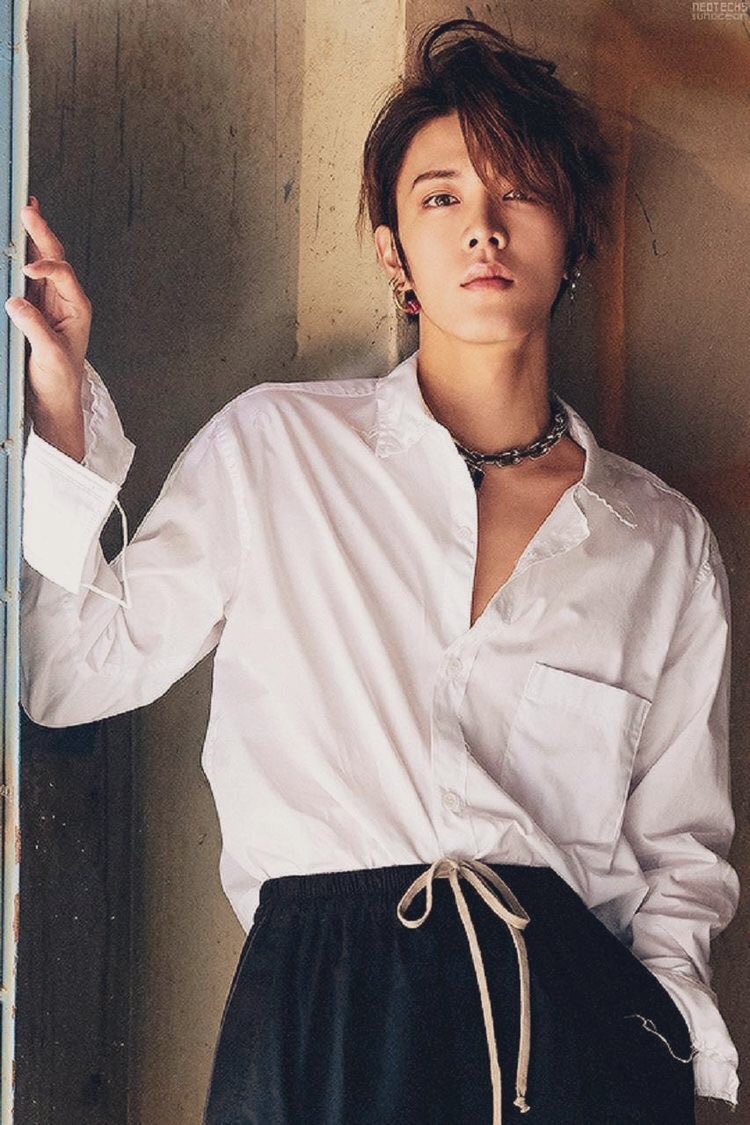 In honor of my recent obsession with NCT’s Nakamoto Yuta, I made this.Hope you like it  #YUTA and Japanese aesthetics. A THREAD:  #유타  #悠太  #NCT127 #中本悠太