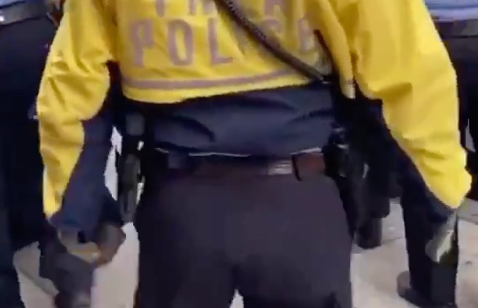 omgdadno's tweet photo. 35 seconds the cop throws this guy's phone down on the sidewalk for absolutely no reason. Total dick move.

Please retweet and ask @PhillyPolice how this is in any way acceptable. https://t.co/aY6mVNXVKm