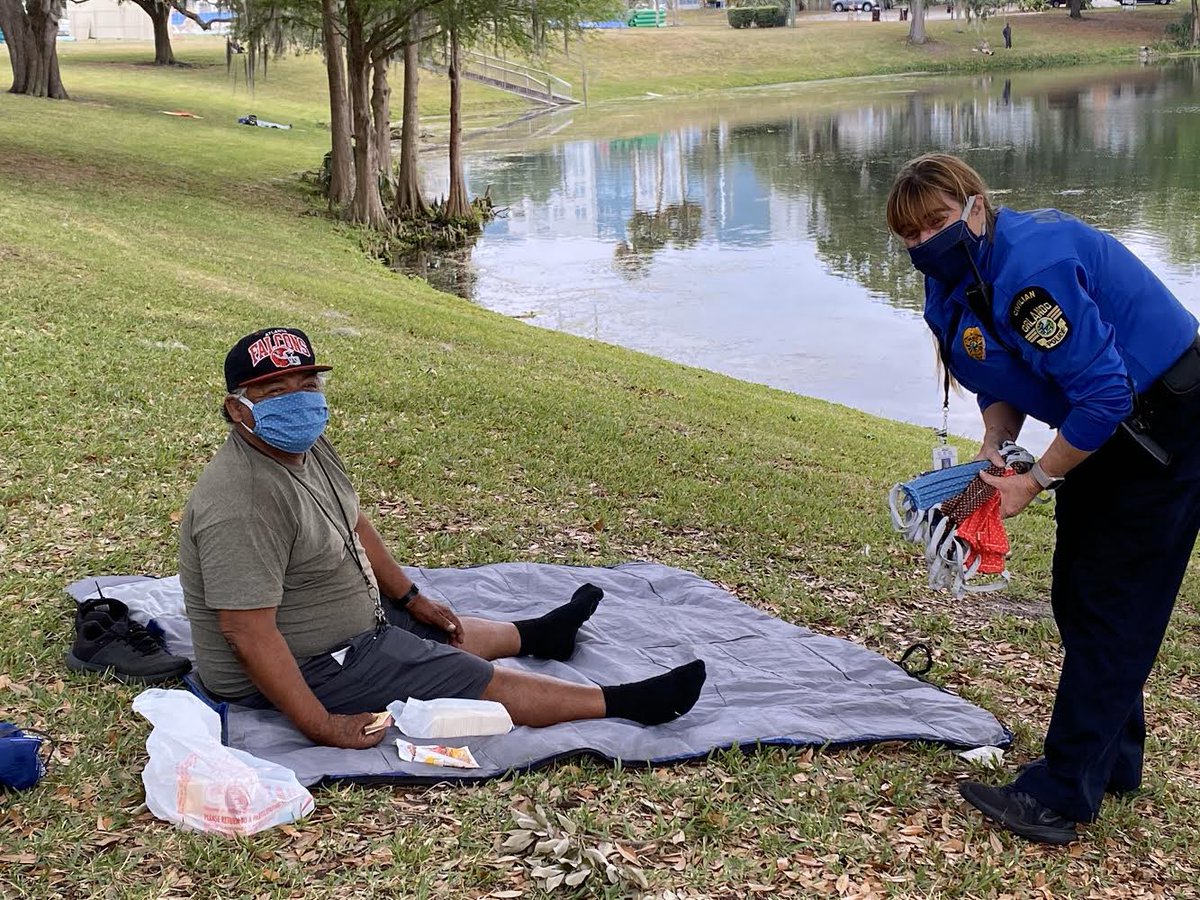 OrlandoPolice's tweet photo. GREAT JOB: CSO Supervisor DeFerrari decided to spend hours on her off time sewing cloth masks to outfit not only all CSOs, but to bring to @salarmyorlando & @OURMission1948. She wanted to make sure the homeless in the area had access to some protection. #randomactsofcommunity https://t.co/hiag4HaQ2o