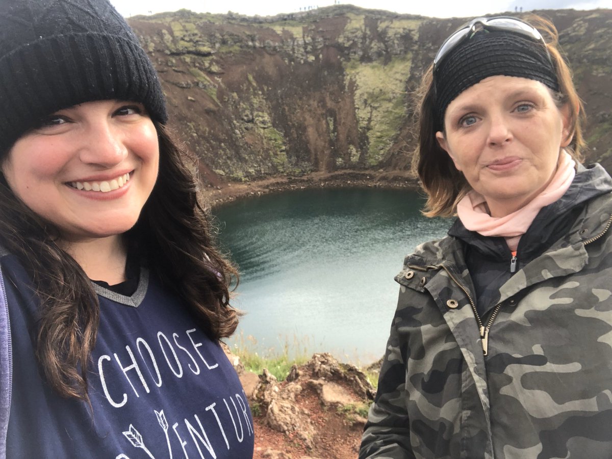 vickienatale's tweet photo. It’s  #NationalSiblingsDay I love my sisters so much. 💕 @StoskoNicole @AnellinaNatale please god keep them and all of our families and friends safe. https://t.co/xIanDRe8yg