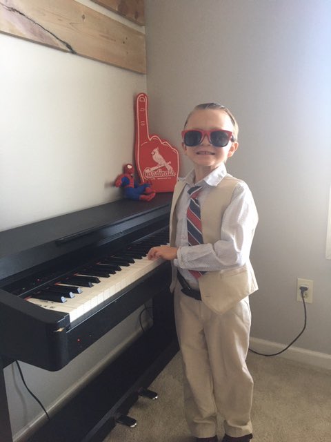 Our “Talent Show” Zoom chat was SO fun! Here’s Parker ready to show us his amazing piano skills 😎👏🏼🎹