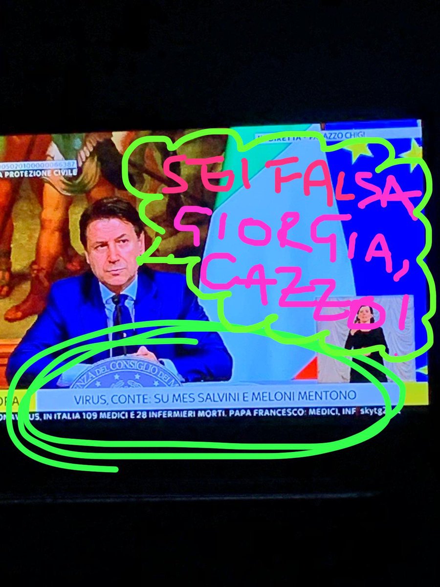 Valvolina13's tweet photo. Ti voglio bene come un fratello.
#seifalsa come gli #Eurobond #propagandalive https://t.co/Ny43FkQwoP