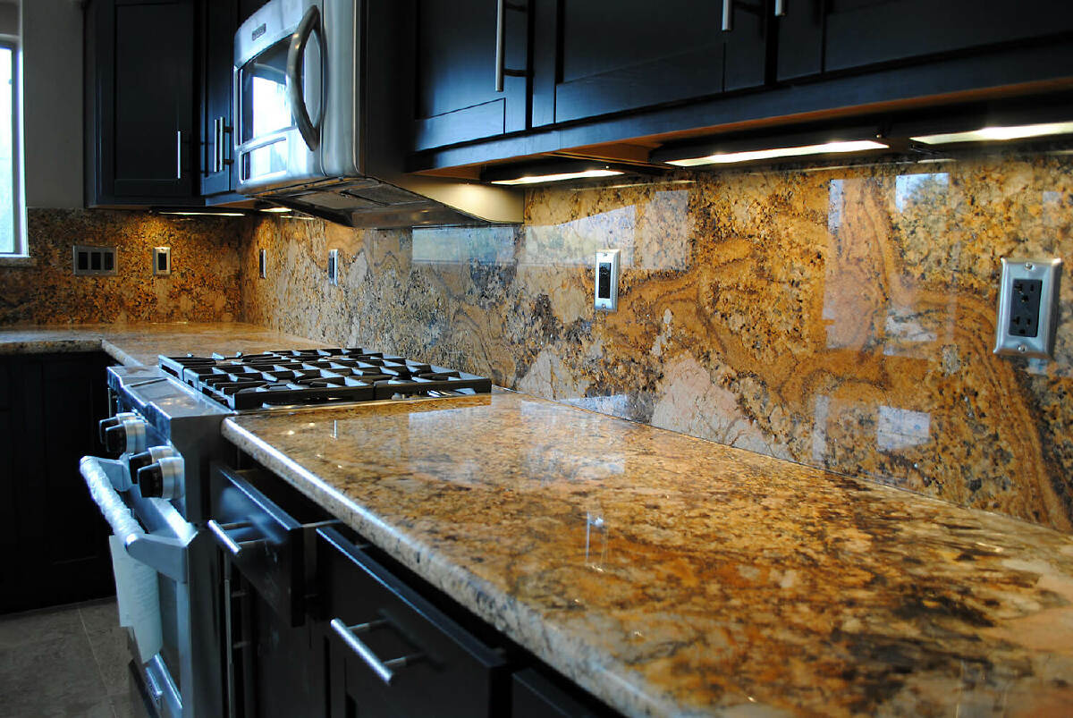 When it comes to resale value, a home’s kitchen is one of the two most important rooms. carolyn-bradley.cb1.so/tjfzt0