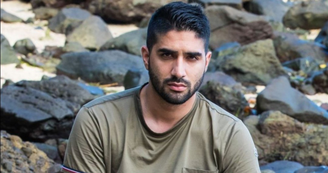 WolfOfShame's tweet photo. Ahmad qui voit le médecin après l'épreuve, il a fait quoi, il s'est cassé un ongle sur le seul obstacle qu'il a passé ?  #KohLanta https://t.co/hZwnsfT1VD