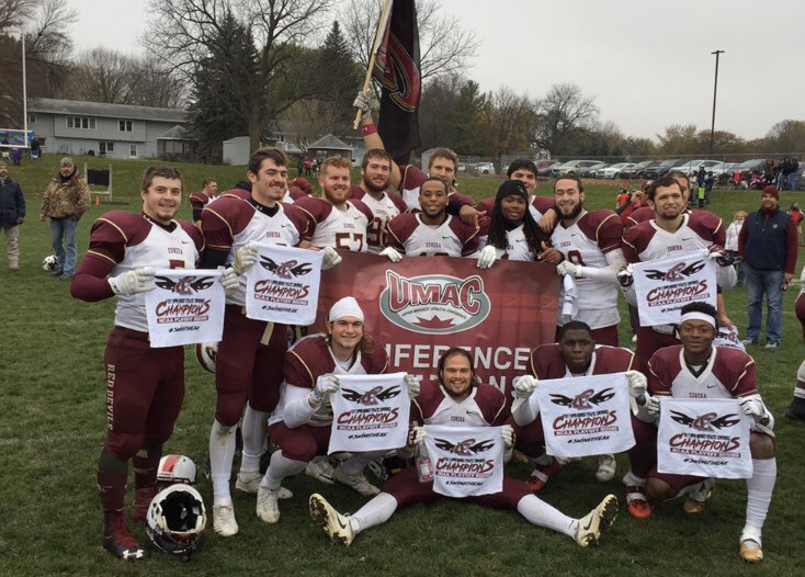 LilFuzzle's tweet photo. #ECFootballFamily https://t.co/r7W5KA7TXZ