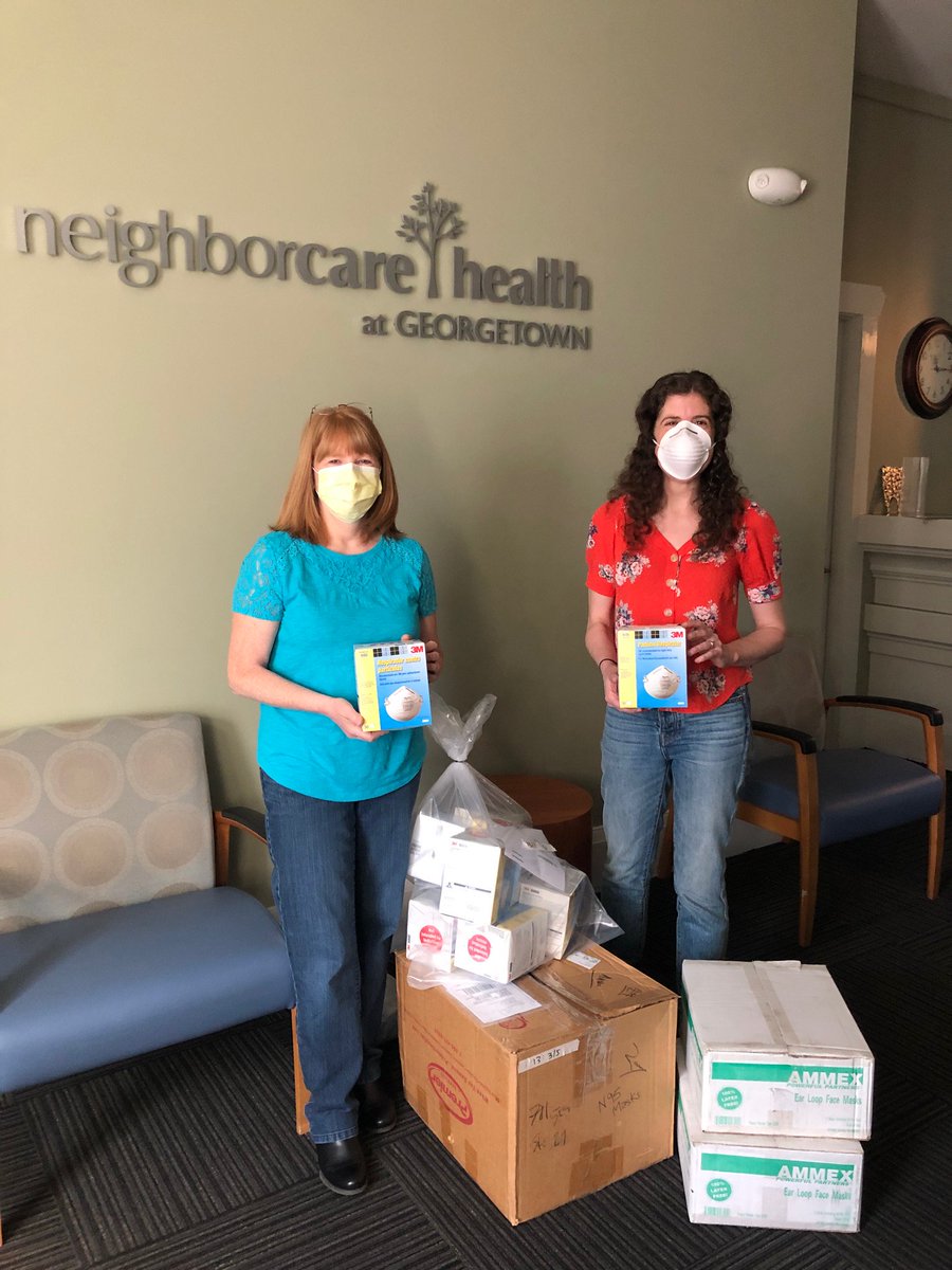 MayorJenny's tweet photo. Yesterday, I announced the City would distribute more than 60,000 life saving PPE donations to our frontline workers at 16 shelters, nursing facilities, and health clinics. Today, my staff is honored to deliver PPE to @Neighborcare, @SeaMarCHC, @ccsww, @supportichs, and more. https://t.co/ipsry9sk5C