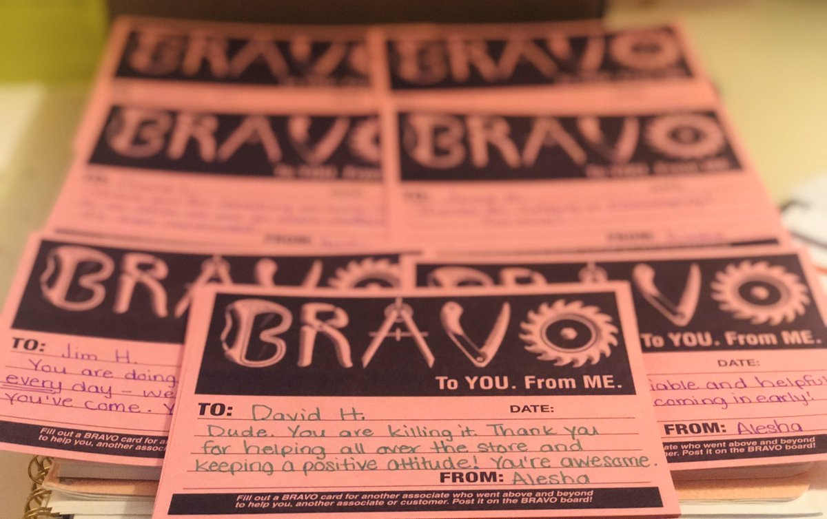 atrinowski6980's tweet photo. Taking some time to express my gratitude to some associates that are out there crushing it #20bravoslater #gratitude #oneteamonefight @cole91960676 @WarrenMcClung2 @MikeMize65 @jab905 @thdsandi @hollytate122 @jcampbell6980 https://t.co/Im7NCbVacA