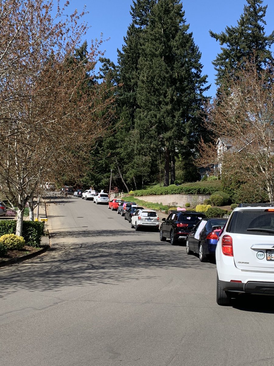 BoonesFerry's tweet photo. Boones Ferry- You are loved and missed!  We cannot wait to “see” you in our Google Classrooms on Monday.  #boonesferrystrong #proud2bBFPS #Carparade https://t.co/HQN1kcPkce