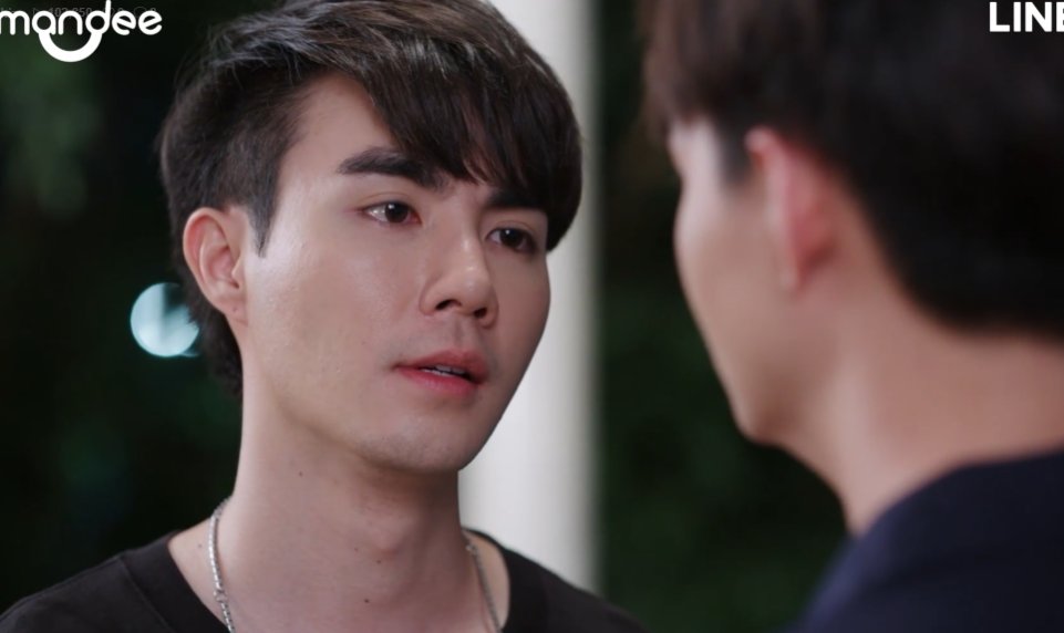 He delineated Tutor's face with his gaze Q____Q  #WHYRUep11