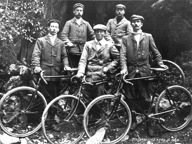 PropelCCTelford's tweet image. Club rides.
We remember them fondly, though these days #soloriding is the only way. #StaySafeEveryone
.. But.. when we get back, it'll be great. And if you want to tag along, you'll be made most welcome!!
#wellington #Shropshire #telford #cycling