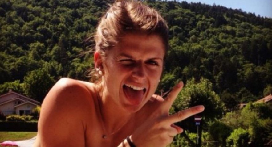 WolfOfShame's tweet photo. Clémentine depuis le début de l'aventure maintenant qu'elle n'est plus la candidate la plus détestée. #KohLanta https://t.co/pPophyNFk1