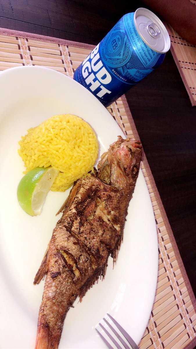 HurricaneLloyd's tweet photo. I stick my lime in the rice dawg 😂😂😂😂😂 #TalkDat ‼️ https://t.co/T0Fam8BQZX