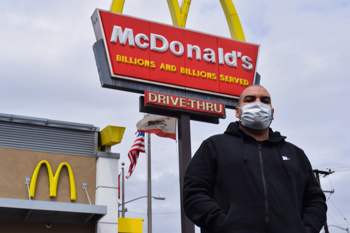 CAFastFoodUnion's tweet photo. This is why Emmanuel Flores is on strike from @McDonalds:

"The store isn't doing what it's supposed to

We want that to change

We're putting everybody at risk just to sell some burgers

My last check came out to $171

I don't think that's enough for me to be risking my life" https://t.co/DOvey9Dakt
