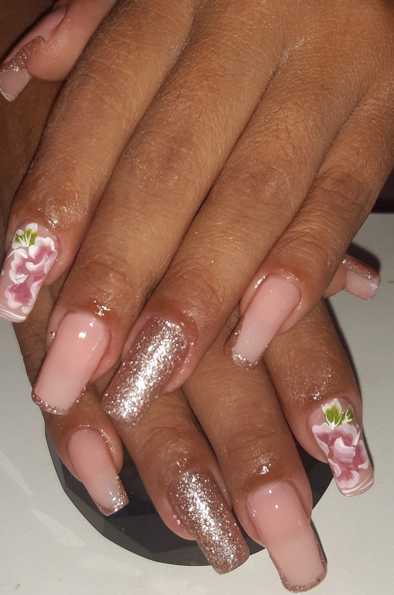 PastoraChristi1's tweet photo. #Acrigel 
♥️💅😘 https://t.co/5TEOn5hxZL