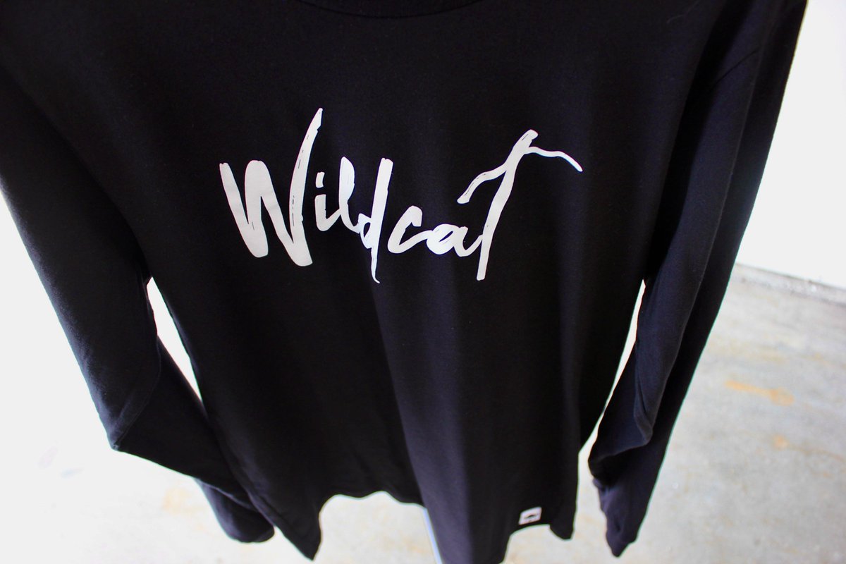 I_AM_WILDCAT's tweet photo. New merch is live!

https://t.co/EgzmAu5MPx
https://t.co/EgzmAu5MPx
https://t.co/EgzmAu5MPx https://t.co/YpwbDKcQ6A