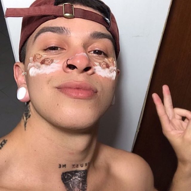 ttoitosete's tweet photo. Fav pra mais fotos https://t.co/7BRx1aVMhK